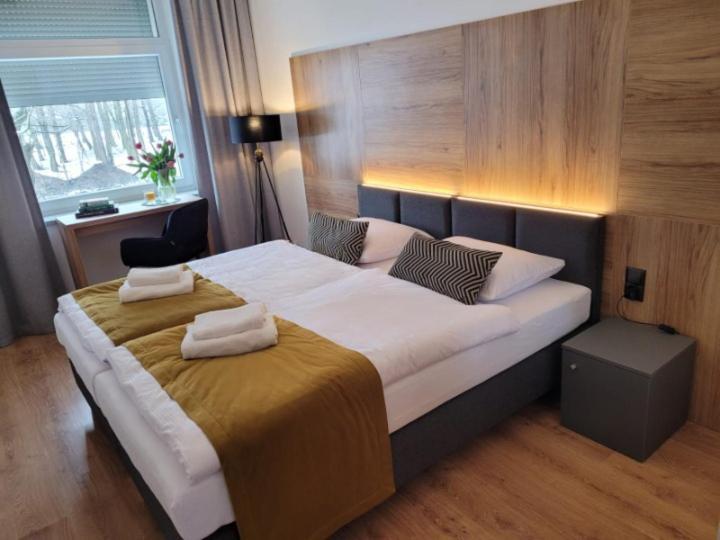 Bed and Breakfast Good Sleep Kolonowskie Exterior foto
