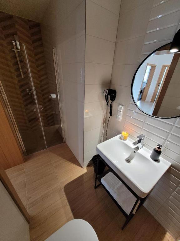 Bed and Breakfast Good Sleep Kolonowskie Exterior foto